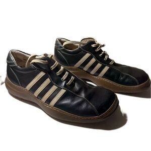 Steve Madden Black and Cream Sneakers